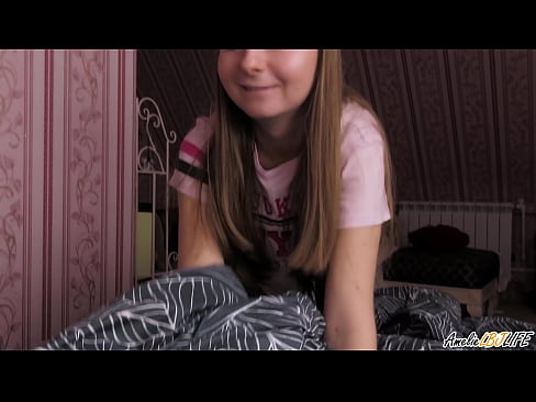 ❤️ Blondie onun BFF-ni dərindən sorur və ağzına boşaldır ❤❌ Porn video bizdə az.gaypornforyou.ru
